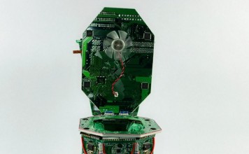 Туалет для будущего короля информационных технологий