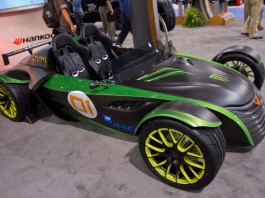 спортивный автомобиль