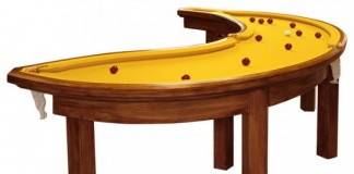 бильярдный стол