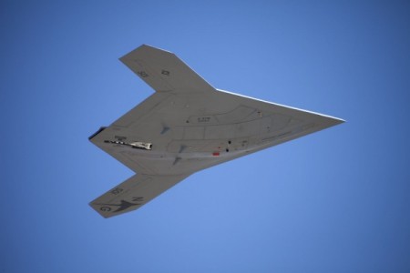 беспилотный самолет будущего X-47B