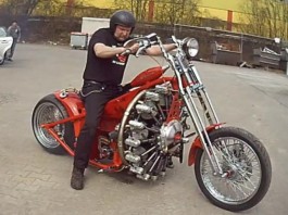 мотоцикл Red Baron