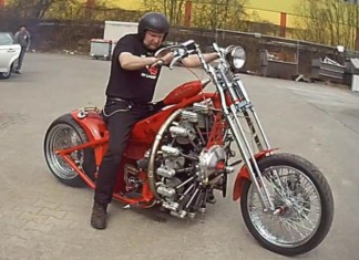 мотоцикл Red Baron