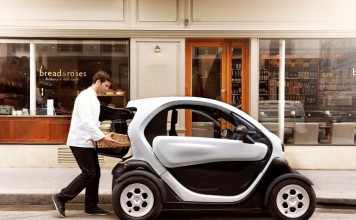 Renault лишил Twizy заднего сиденья для расширения багажника Renault Twizy Сargo, авто