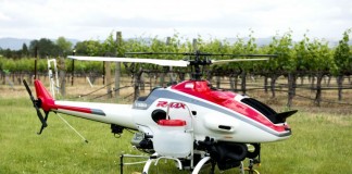 вертолет-распылитель