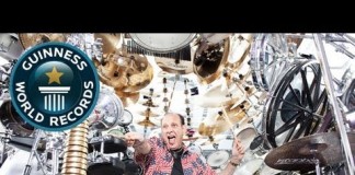 Крупнейший в мире набор барабанов