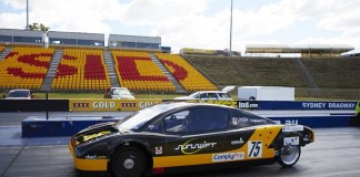 автомобиль на солнечных батареях