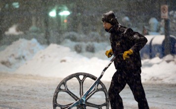 лопата для уборки снега