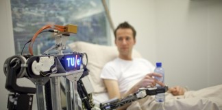 Программа RoboEarth