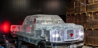 Ледовый автомобиль