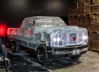 Ледовый автомобиль