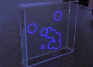 Прозрачный дисплей предлагает широкий угол обзора (видео) Новый монитор