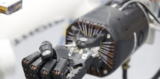 Роботизированая рука