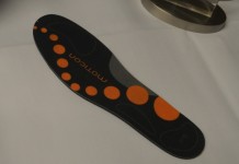 Первые в мире стельки с интегрированным датчиком от Moticon (видео) OpenGo