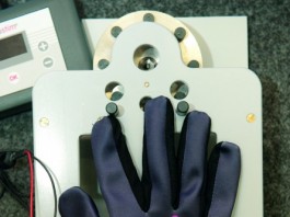 Перчатка-стимулятор