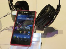 Недооцененный: Sony Xperia Z1 Compact (видео) Sony Xperia Z1 Compact