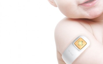 «Доктор Обнимашка»: браслет с термометром для контроля температуры тела ребенка dr hug