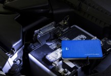 JunoJumpr: портативный прикуриватель и аккумулятор в одном устройстве junojumpr