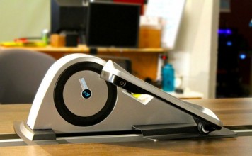 Cubii хочет поместить Elliptical Trainer под Ваш стол, чтобы воспрепятствовать гиподинамии cubii mini elliptical trainer