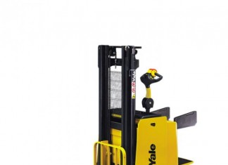 Штабелер — лучший помощник на складе!