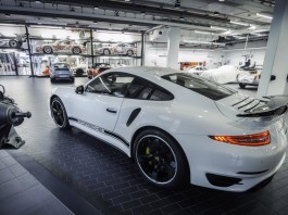porsche 911 turbo s gb