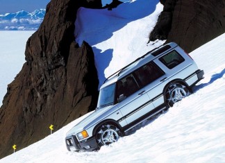 Обзор автомобиля Land Rover Discoveri