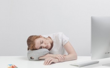 ostrich-pillow