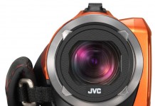 Последние видеокамеры JVC могут пережить падение и работать в ужасную погоду (видео) quad-everio