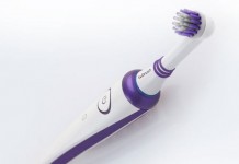 T.brush стремится дать некоторое существенное улучшение к электрической зубной щетке tbrush