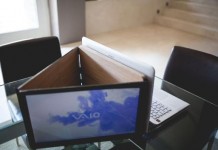 Sliden’Joy дает Вашему ноутбуку два дополнительных портативных экрана (видео) slidenjoy