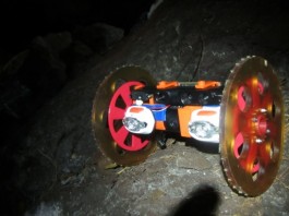 НАСА запускает мини-роботы в вулкан для изучений