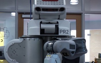 Beerbots демонстрируют прекрасное взаимодействие, подавая напитки в баре (видео)