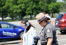 Разработан костюм имитирующий наркотическое опьянение