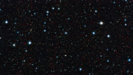 574 древнейших массивных галактик обнаружили астрономы