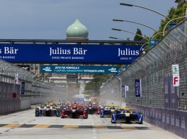 Roborace чемпионат заставит сразиться водителей и роботов