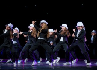 Весеннее действо от «Тодес»