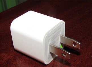 Оригинальная зарядка для iPhone