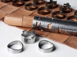 RawStudio представили шахматный набор в стиле стимпанк