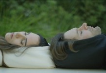 Разработана толстовка-спальник от hypnos