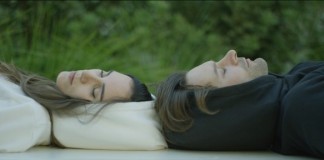 Разработана толстовка-спальник от hypnos