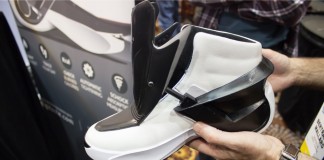 Наконец-то Digitsole представили кроссовки схожие с "Назад в будущее"