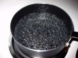 Ученые смогли "остановить время" в кастрюле