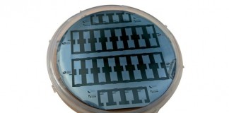 Ученые возвращают конденсаторы в электронику
