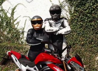 Мотоэкипировка повышенной безопасности