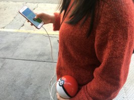 Для игроков Pokemon Go создано портативное зарядное устройство