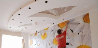 поклейка фотообоев