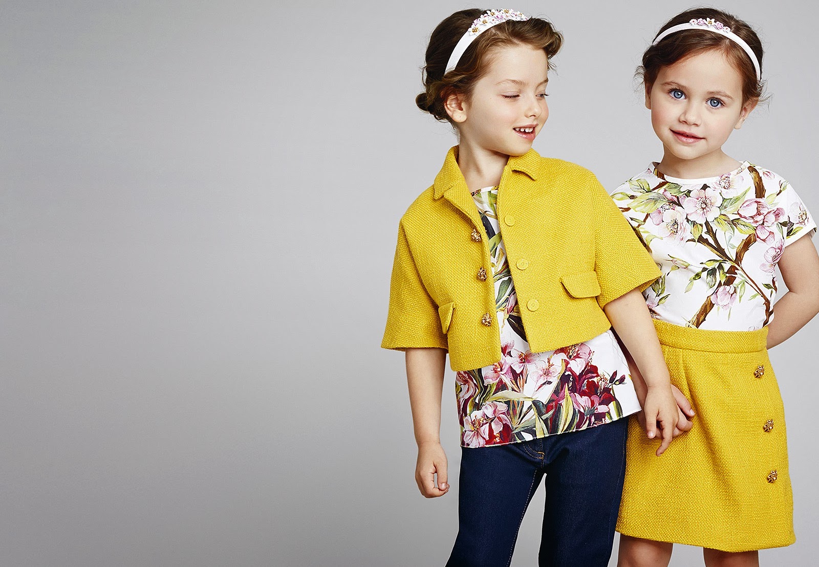 Сайт модельной детской. Дольче Габбана Kids 2014. Модная детская одежда. Одежда на дискач. Модная одежда для девочек.