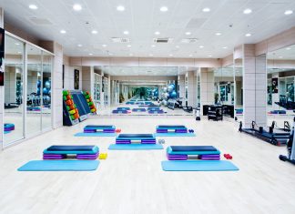 Занятия спортом в отличном фитнес-клубе