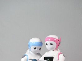 Создан робот-няня