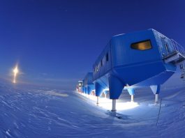 Старая трещина во льдах заставит ученых перевезти Антарктическую станцию