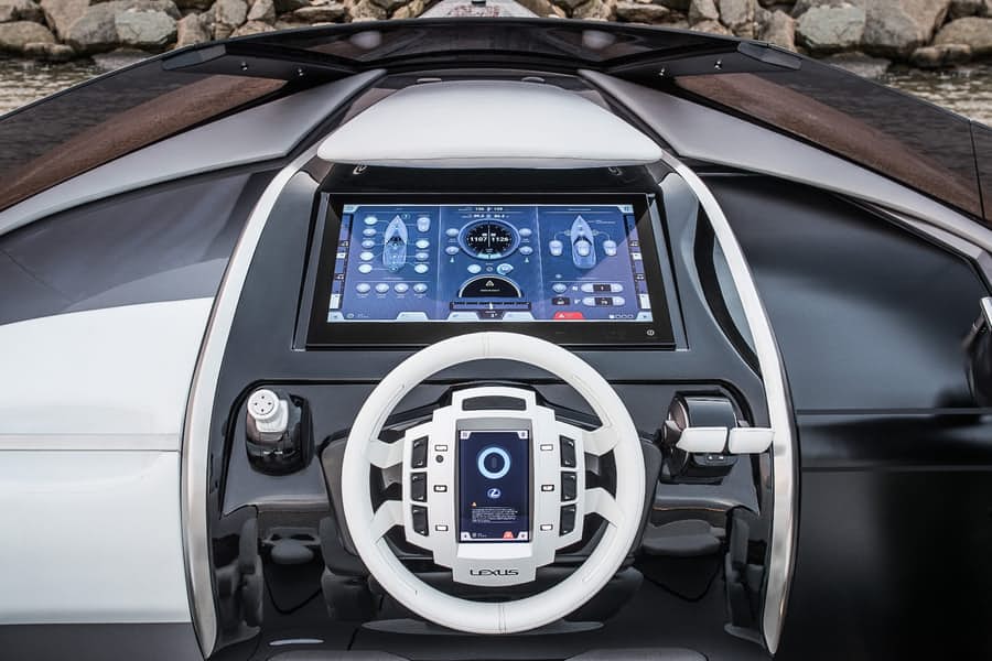 Lexus представил концепт спортивной яхты